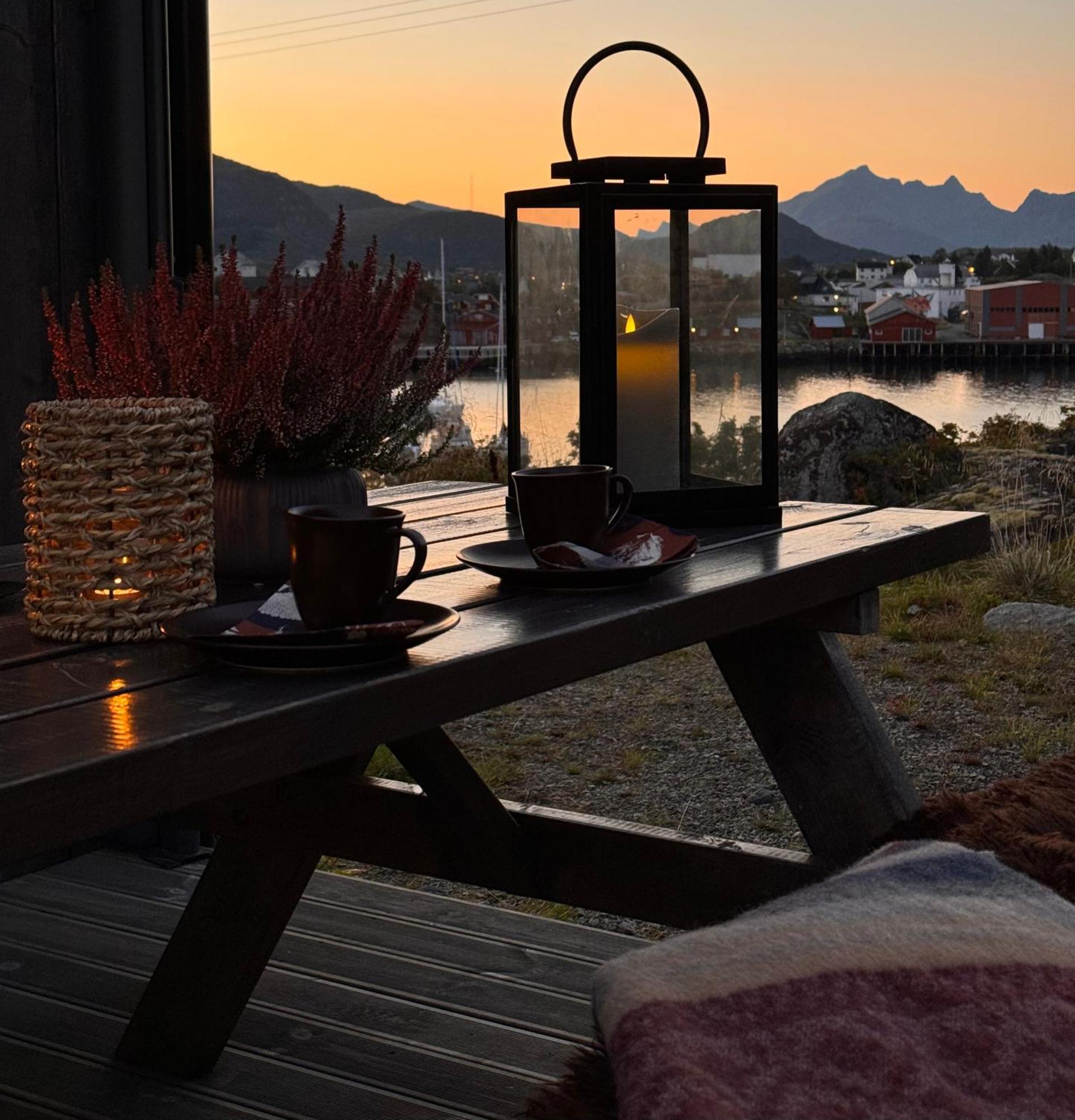 Superior Cabin Ballstad Lofoten Ngoại thất bức ảnh